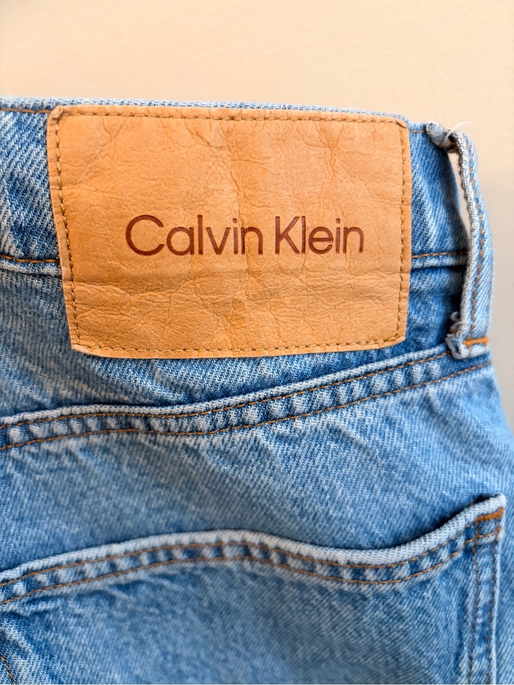 CALVIN KLEIN JEANS Classic Straight Leg | Light Wash Denim W28XL32, 100% cotton